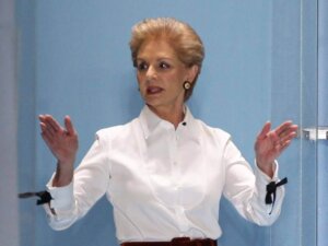 Carolina Herrera dice que "los jeans son para jóvenes", no deberíamos usarlos después de los 30