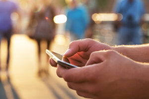 ¿Qué es y cómo funcionaría la alerta sísmica a través de dispositivos celulares?