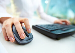 Estudio revela tu nivel de estrés laboral por la forma en que manejas el ratón (mouse)